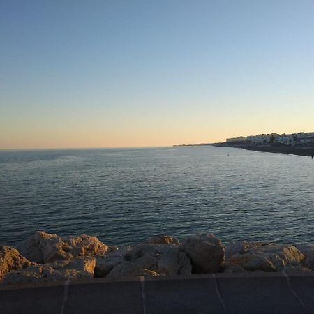 Nuevo Roca Chica, Primera Linea Playa,Torremolinos Dış mekan fotoğraf
