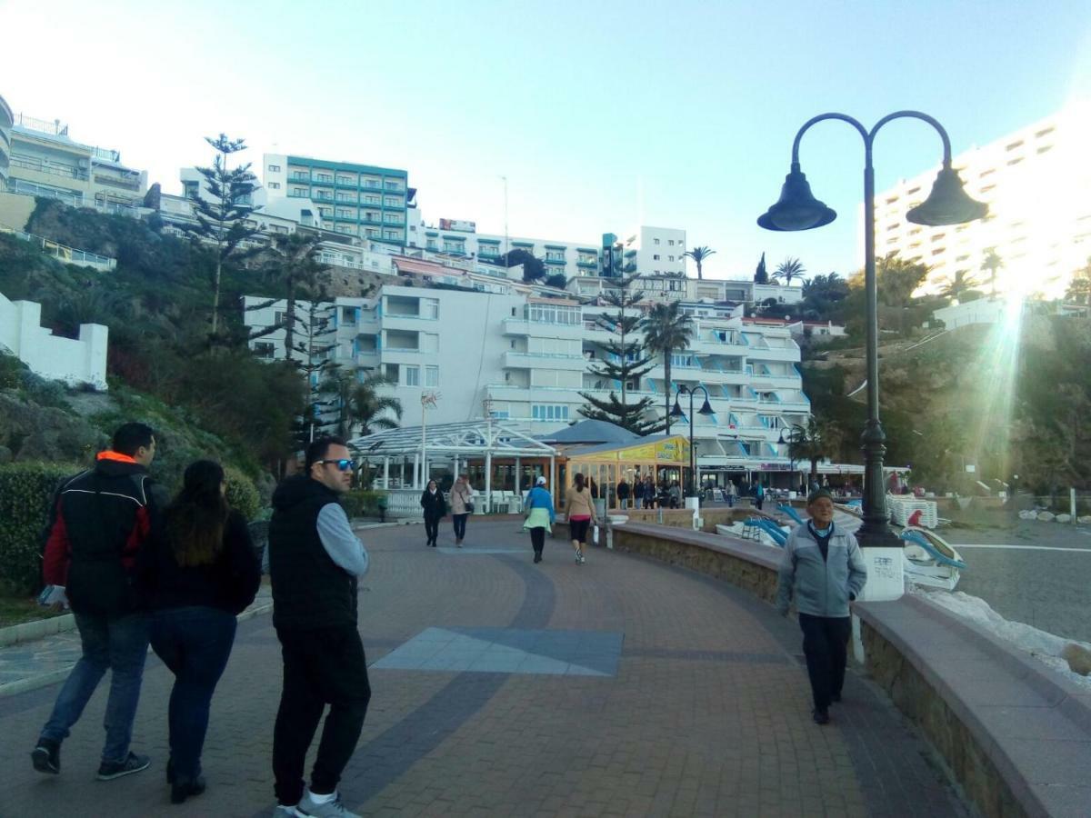 Nuevo Roca Chica, Primera Linea Playa,Torremolinos Dış mekan fotoğraf